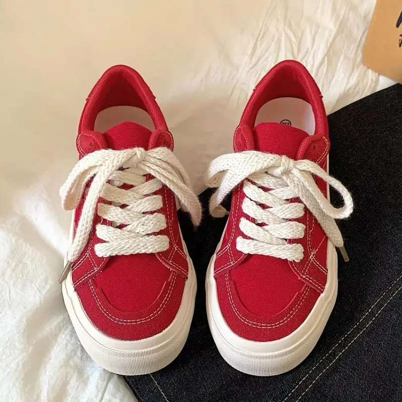 

Spring Autumn New Flat bottomed Versatile Casual Sports Board Shoes Breathable Anti slip Wear resistant Canvas Women's Shoes