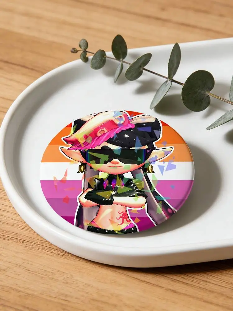 Game S-SplatooN-N Round Badge Lapel Pins for Backpacks Briefcase Laser Brooch Clothes Gifts