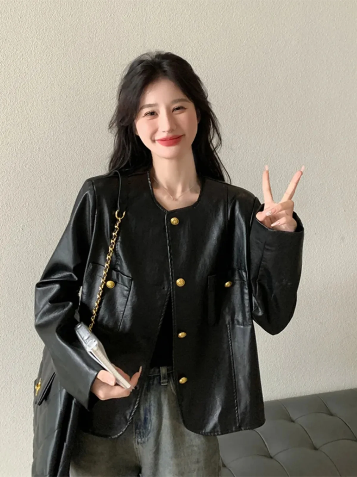 plus Size Women's Short Leather Jacket Korean Style Loose Fit Single Button Outerwear Casual  And Pear Shaped Body