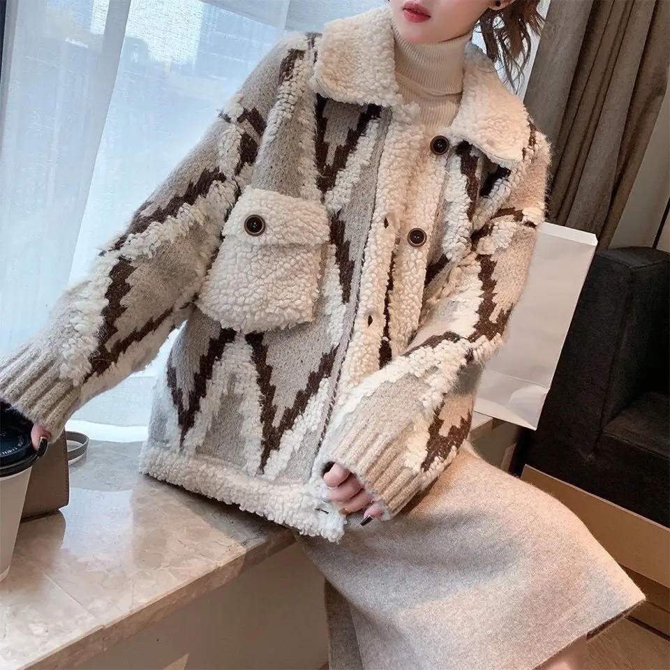 Spring Fall Winter Women Plaids Sweater Coat Lambswool Hair Stitching Turn Down Collar Thickened Knitted Cardigan Fleece Tops