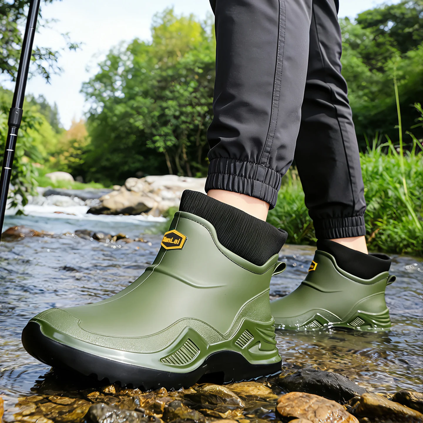 Thumbnail 3 - #10 Best Rain Boots to Buy In 2026