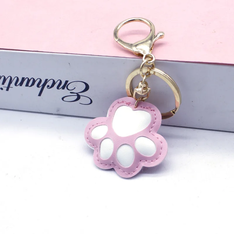 20pcs/se PU Leather Cat Paw Keychain Sweet Pompom Keyrings For Women Fashion Handbag Pendant Ornament Car Key Holder Accessories