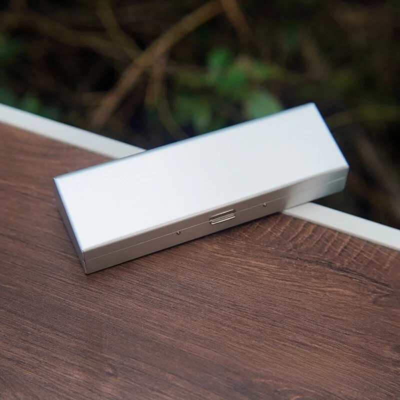 estuche-portatil-de-aleacion-de-aluminio-para-gafas-caja-de-papeleria-caja-de-almacenamiento-para-boligrafos-organizador-d
