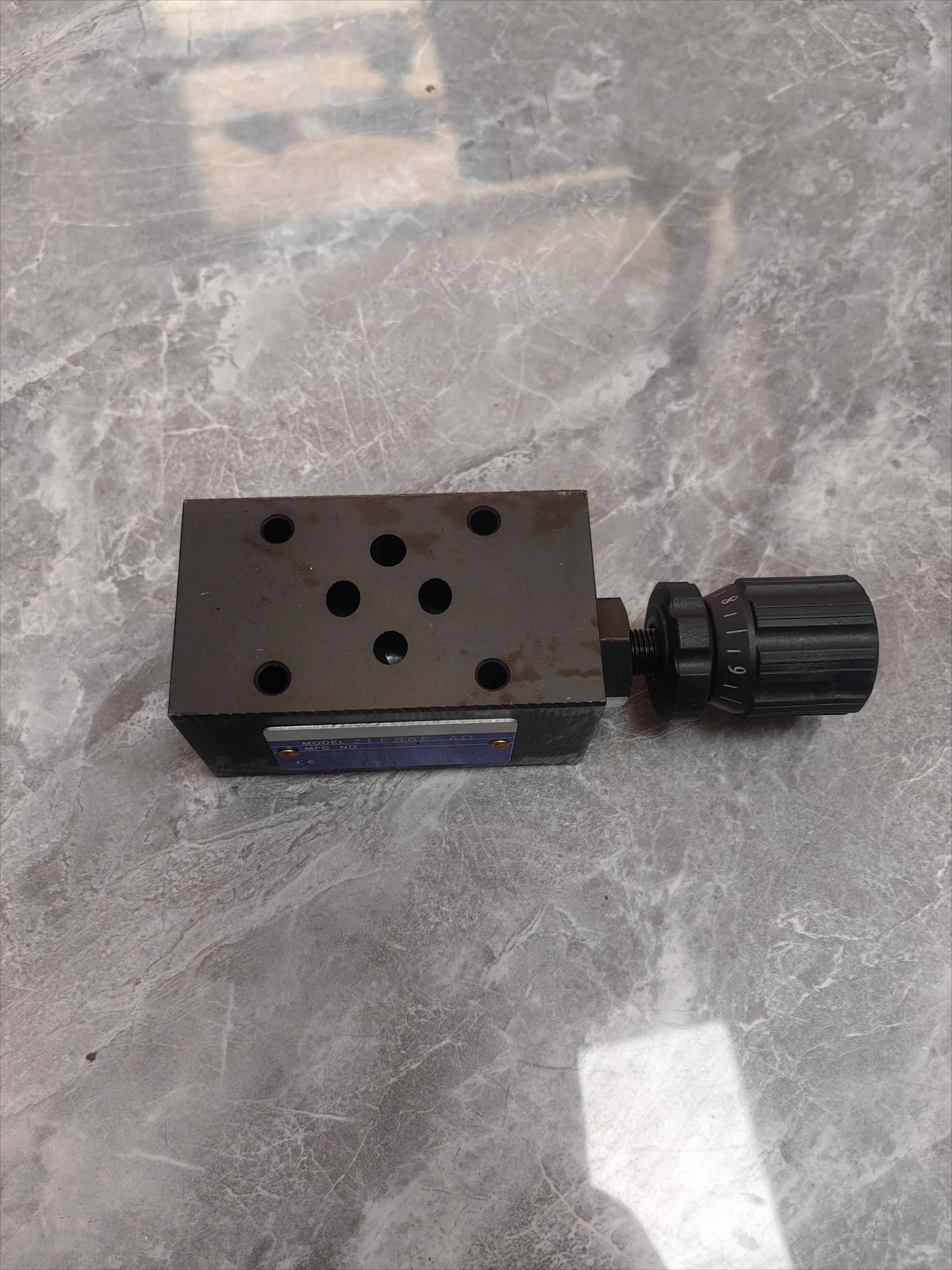 

Z1FS6P-AO Throttle Valve FTC-M01-11 Stacked Flow Control Valve Speed Regulating Valve 02P
