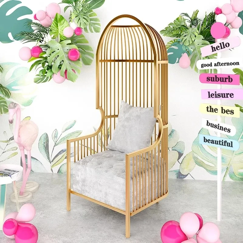 Unique Den European Dining Furniture Chairs Hotel Metal Banquet Shape Gold Throne Chair