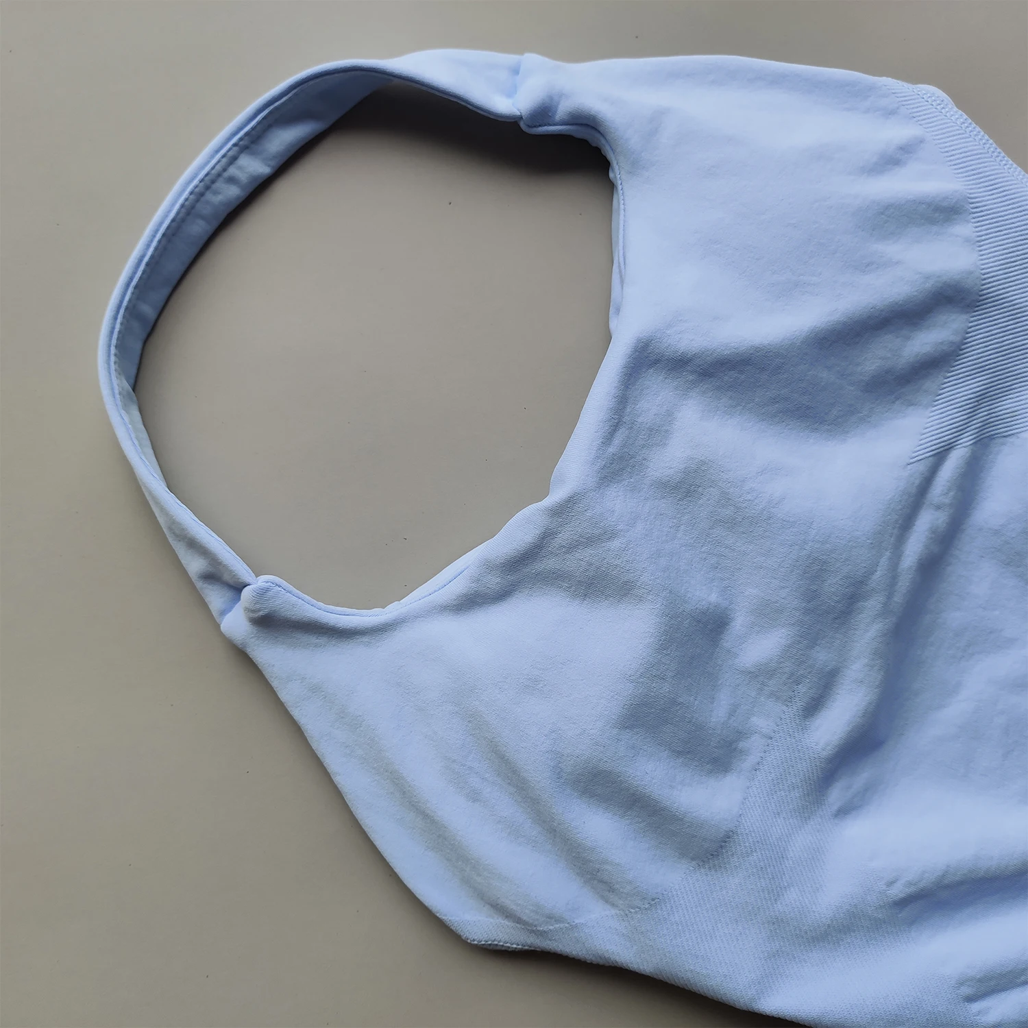 Women's Halter Neck Impact Sports Bra with Removable Chest Pad Yoga Tank Top Push-Up Fitness Workout Gym Clothes Running Fitness