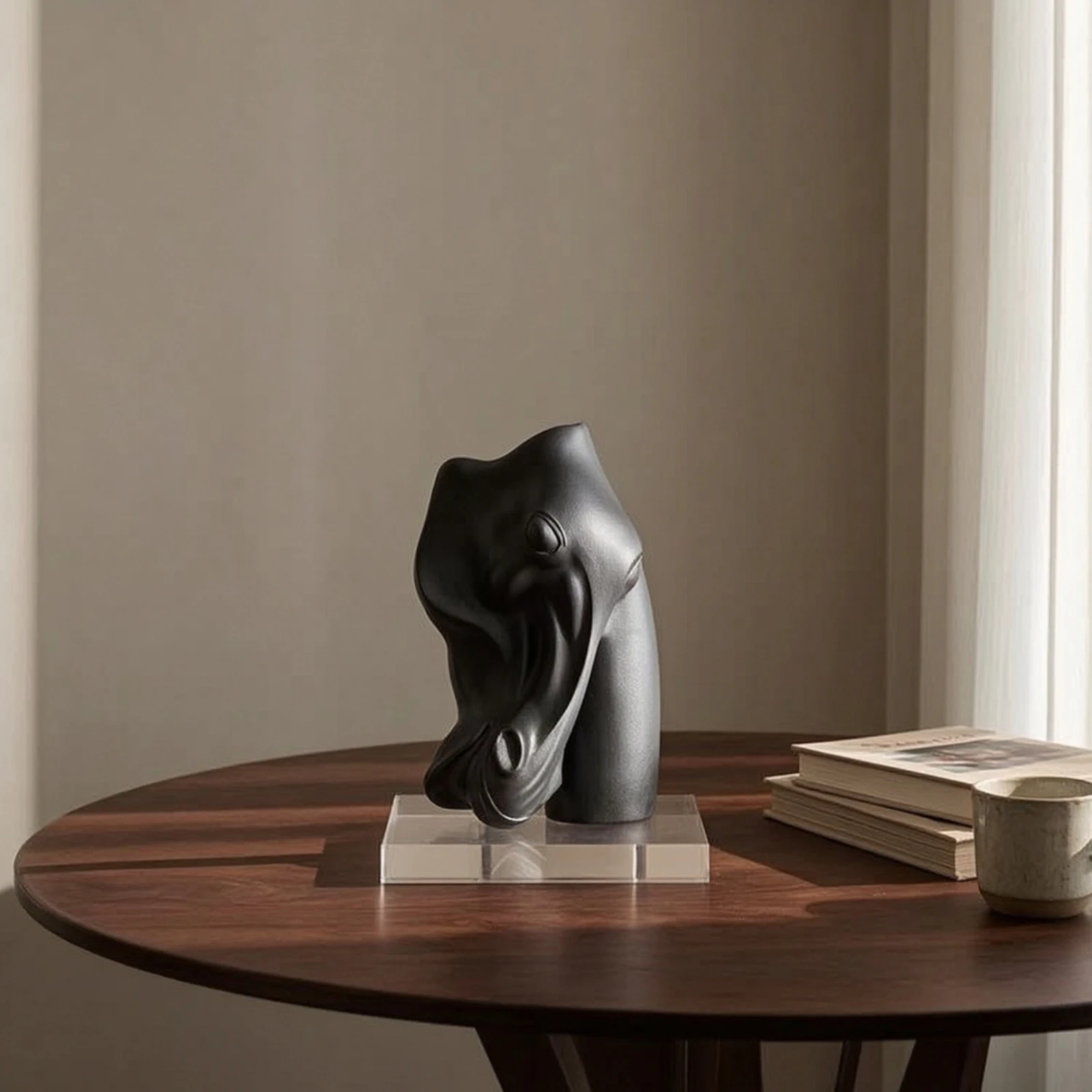 Horse Head Statue with Acrylic Base Minimalist Horse Head Sculpture Ornament Stable Sturdy for Interior Designers, Entryway