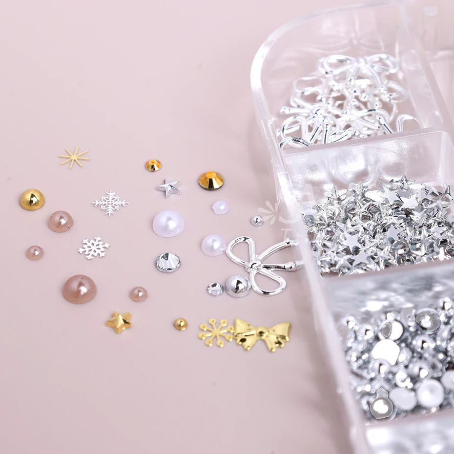 12 Grids Christmas Nail Art Decor Gold Silver Snowflake Star Pearl Bow Rhinestones Nail Charms Jewelry DIY Manicure Accessories