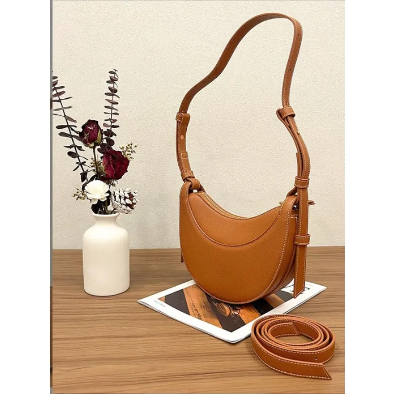 

Nuevo bolso de hombro de estilo français con forma de media luna,bolso de sillín de alta gama, diseño de uzado de un solo hombro