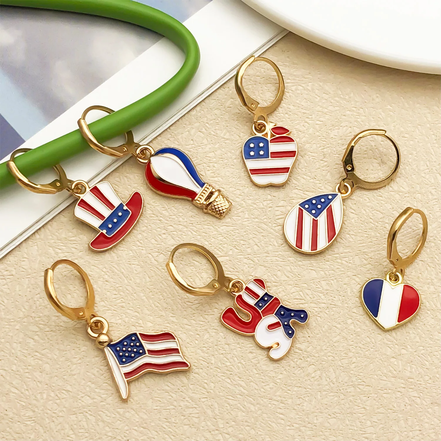 1PC Countries Flag Charms USA Independence Day Keychain Pendants Heart Decorative Keying Backpack Liberty Pendant Accessories