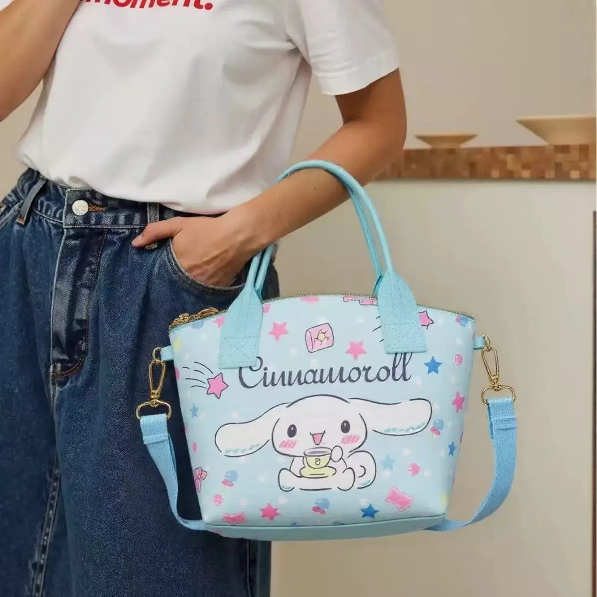 

Милая косметичка Hello Kitty из искусственной кожи для девочек, большая вместительная женская сумка через плечо, удобная сумка для покупок, подарок на Рождество