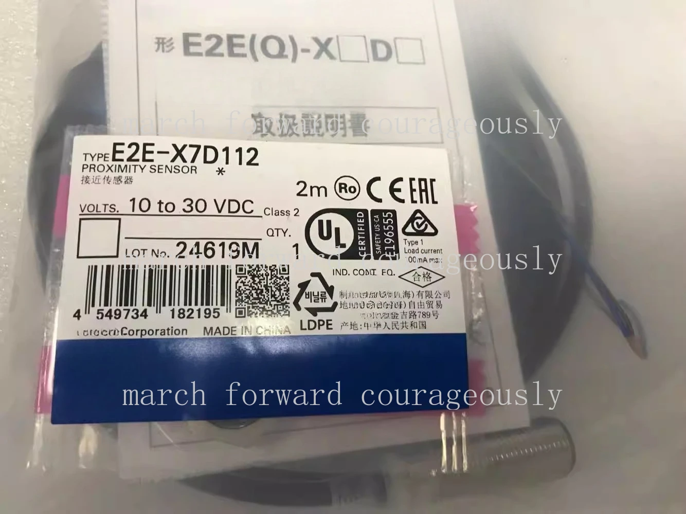 

Оригинальный датчик приближения Omron E2E-X7D112, постоянный ток, 2-проводный тип