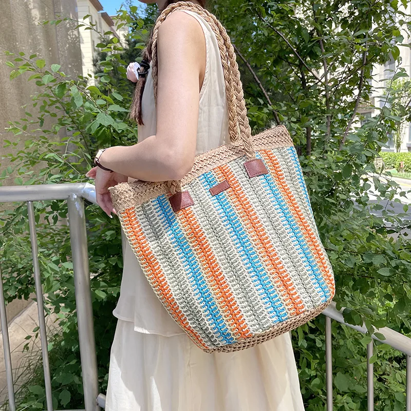 

Women's Grass Woven Tote Bag Fashion Commuting Large Capacity 2024 New Summer Beach Vacation Shoulder Handbag