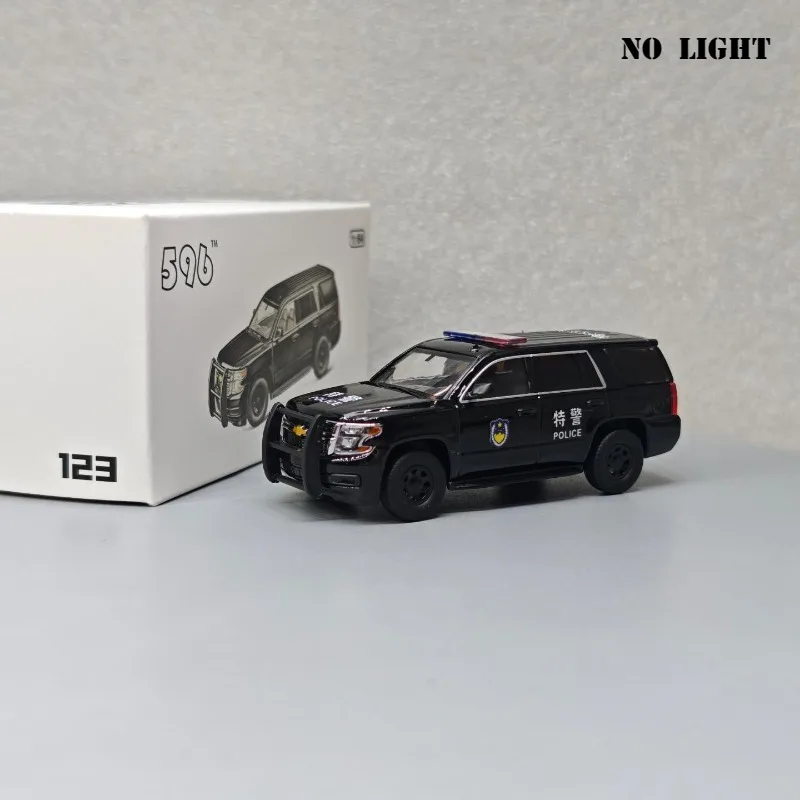 (Unpackaged) 596 1:64 various types of Black Special Police Edition alloy car model,No warning lights ,with stickers attached.