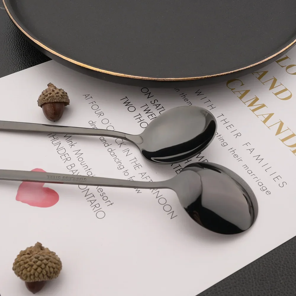 KAV - Set di 24 posate in acciaio inox, design moderno, elegante, coltello, forchetta, cucchiaio, cucchiaino con finitura a specchio per il set da pranzo, regalo