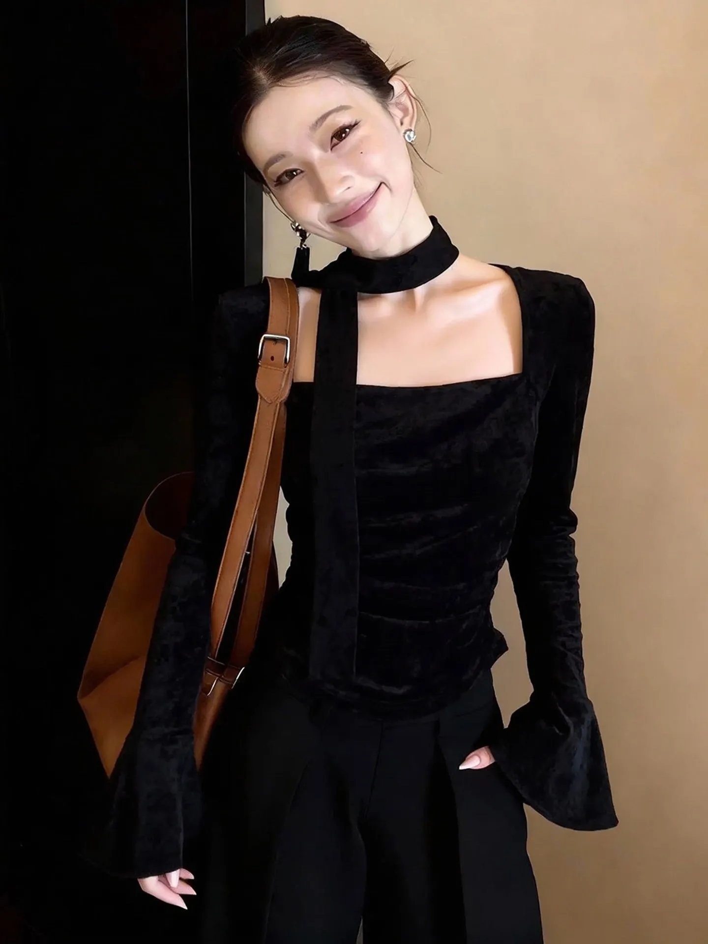 

Elegant Velvet Long Sleeve Neck Hanging Women's Shirt Unique Beautiful Slimming Inner Wear Commute Style Autumn Winter Shirt