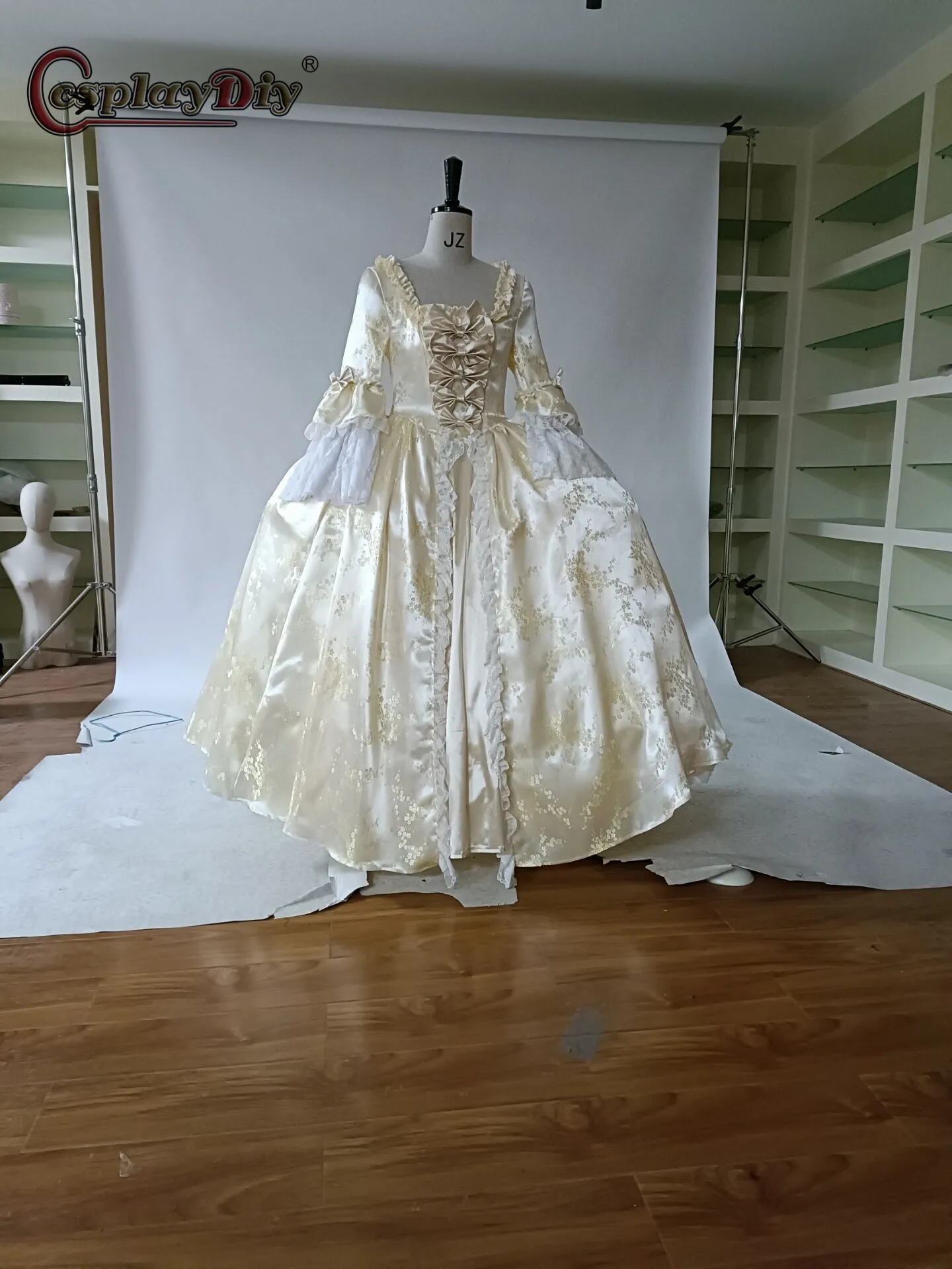 

Victorian Fancy Dress Gown Medieval Queen Dress Tudor Dress Costume Gothic Civil War Southern Belle Loose Ball Gown Tea Party