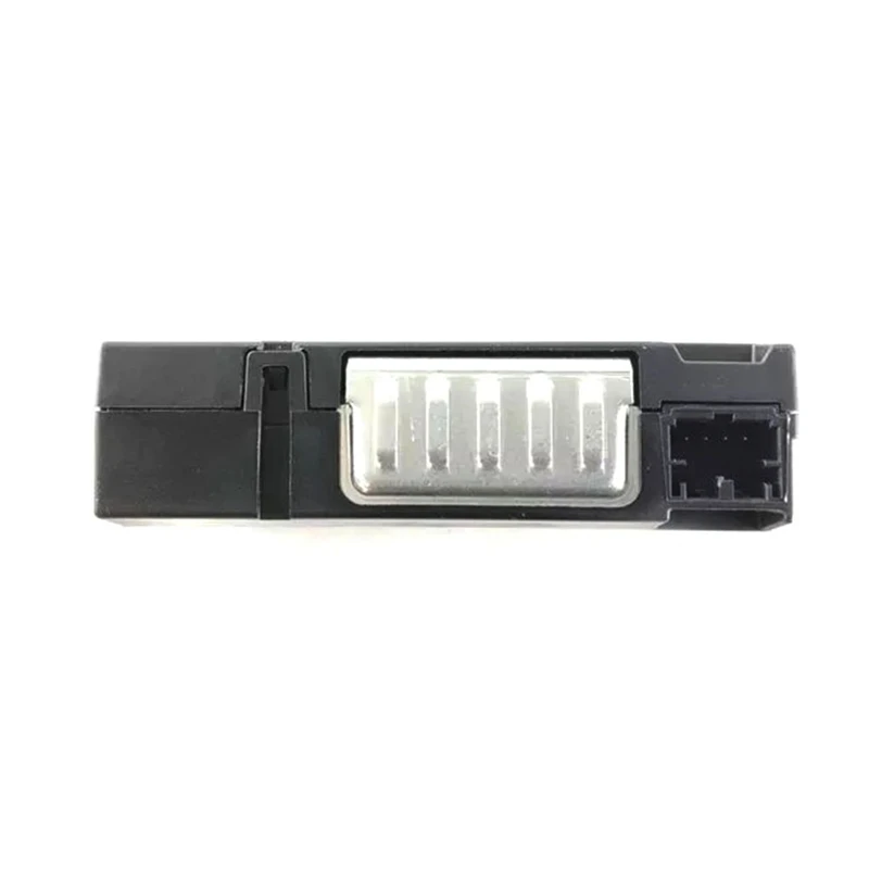 2 Holes USB TYP-C Port With Integrated Voltage Converter Rear Center 4N1035954 For  A6 Avant A7 A8 E-Tron Q7 Q8