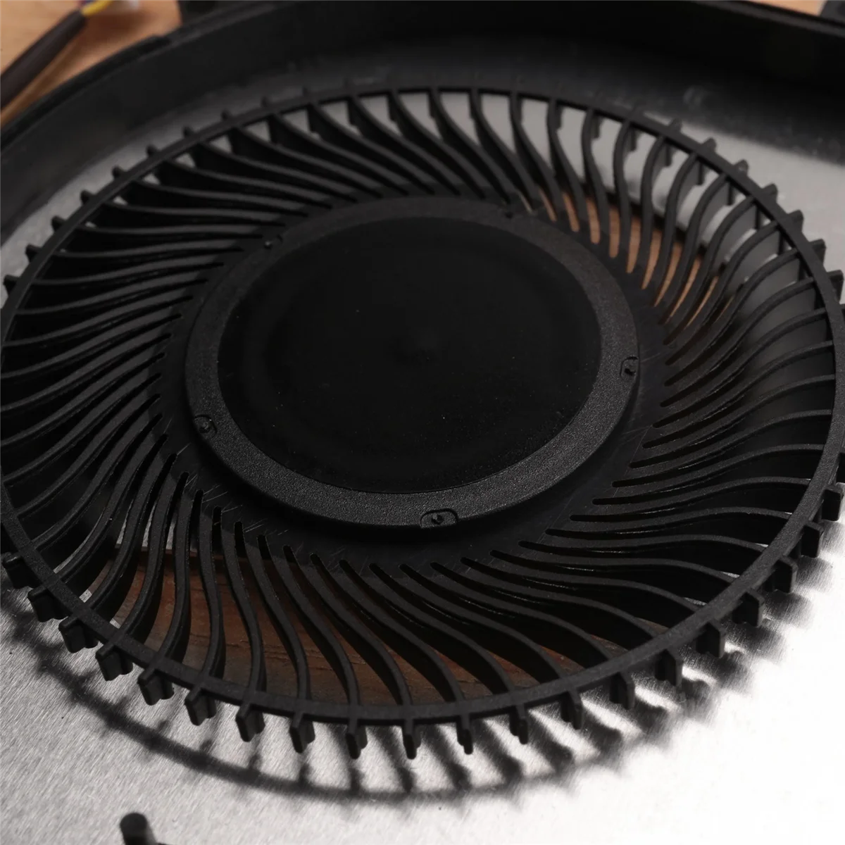 พัดลมระบายความร้อน CPU สําหรับ GF63 MS-16R1 MS-16R2 PABD08008SH N413 E 322500300 ก