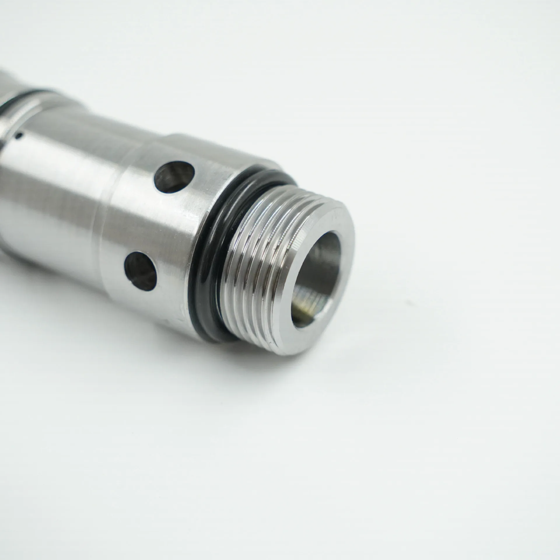 

Applicable To E345 Main Gun Relief Valve Gear Reducer Excavator Construction Machinery Parts Factory