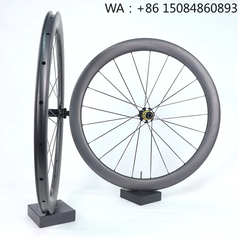 

700c Ultra-Light Carbon Wheelset, UD coated carbon fiber rim with C67DB hub, professional disc brake road bike wheel accessories