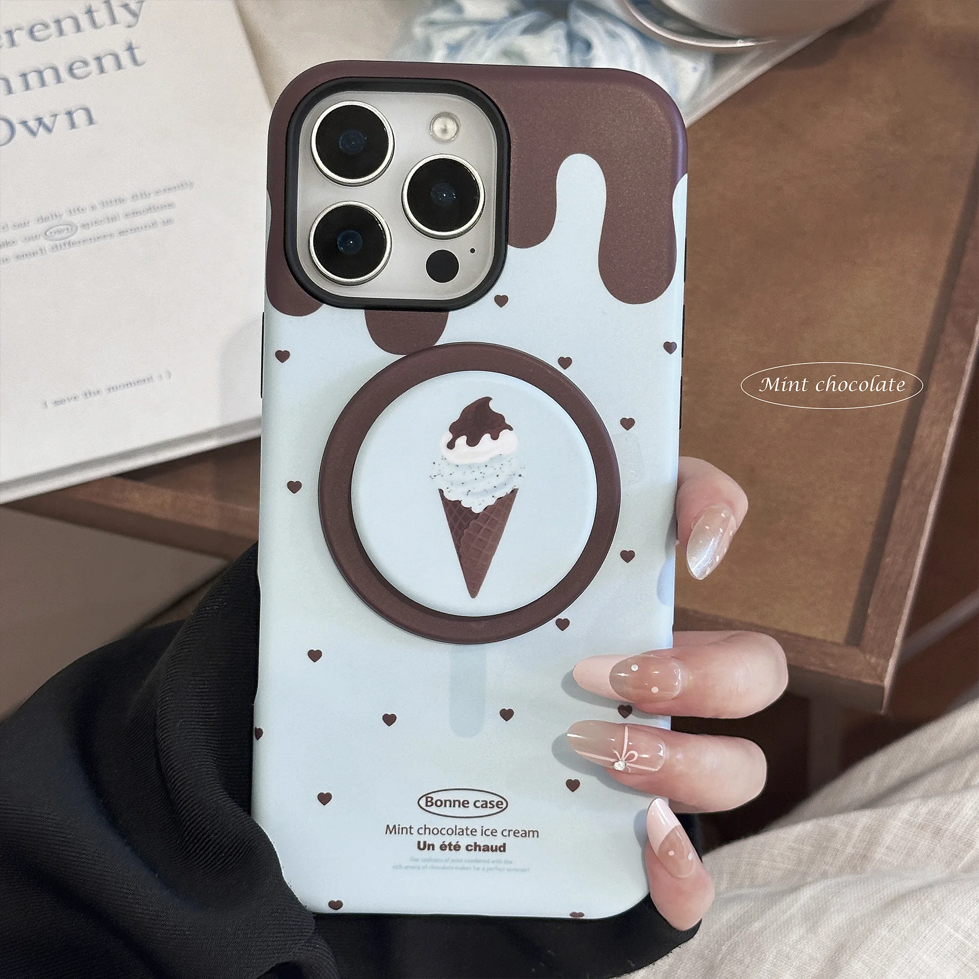 

Film Mint Ice Cream Magnetic Mobile Phone Case With Stand For iPhone16PRO/15promax Anti-fall Phone Case For iphone13/14