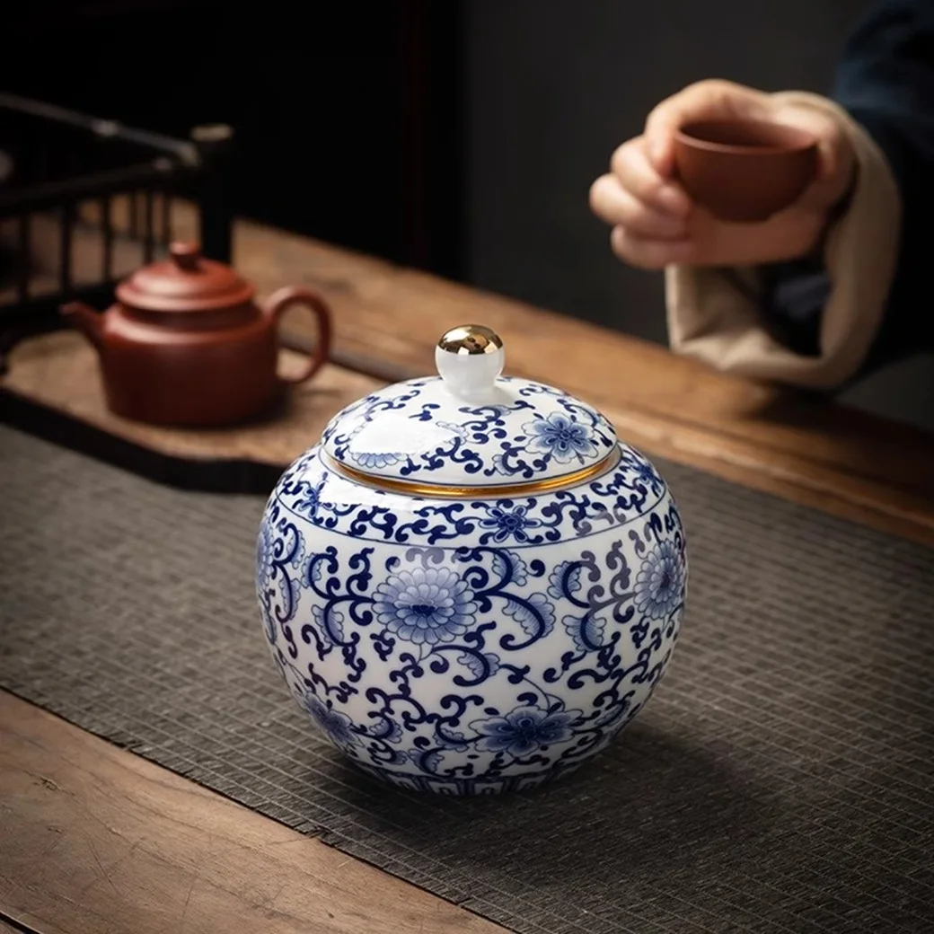 Large Square Ceramic Sealed Tea Can with High-End Gift Box Retro Blue And White Storage Jar for Home Use Half Pound Set 5