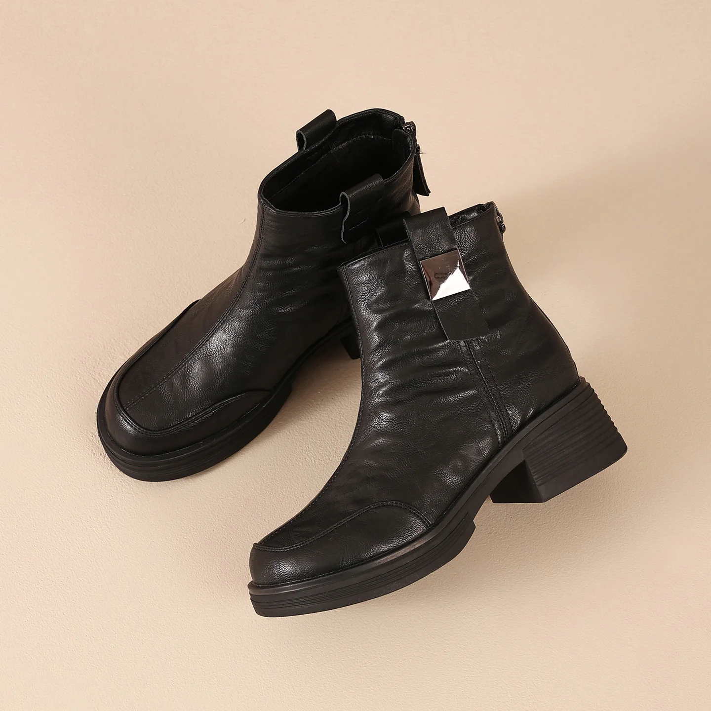 جديد الشتاء النساء الدفء أحذية الربيع جولة تو الجانب سستة بولي Leather الجلود حذاء من الجلد عادية في الهواء الطلق الإناث حذاء الثلوج المسطح