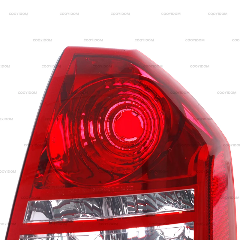 Tail Light Cover For Chrysler 300 300C 2005-2007 Rear Warning Brake Lamp Auto Taillight Housing Without Bulb 4805853AD 4805852AD