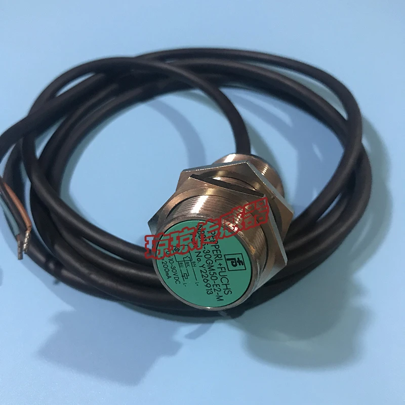 

Германия P + F Pepperl + Fuchs NBB15-30GM50-E2-M Датчик приближения NBB15-30GM50-E0