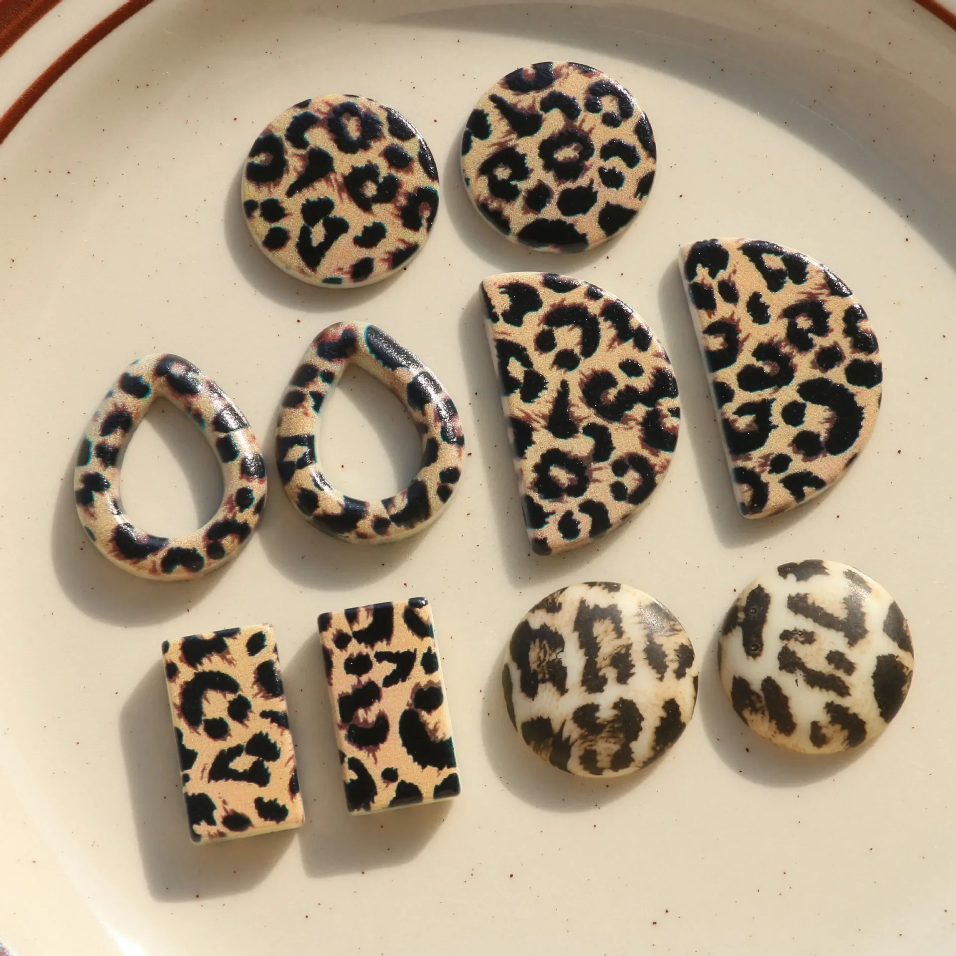 5pcs Korean leopard embossed print round half circle water drop circle acrylic accessories For DIY Jewelry Making Accessories