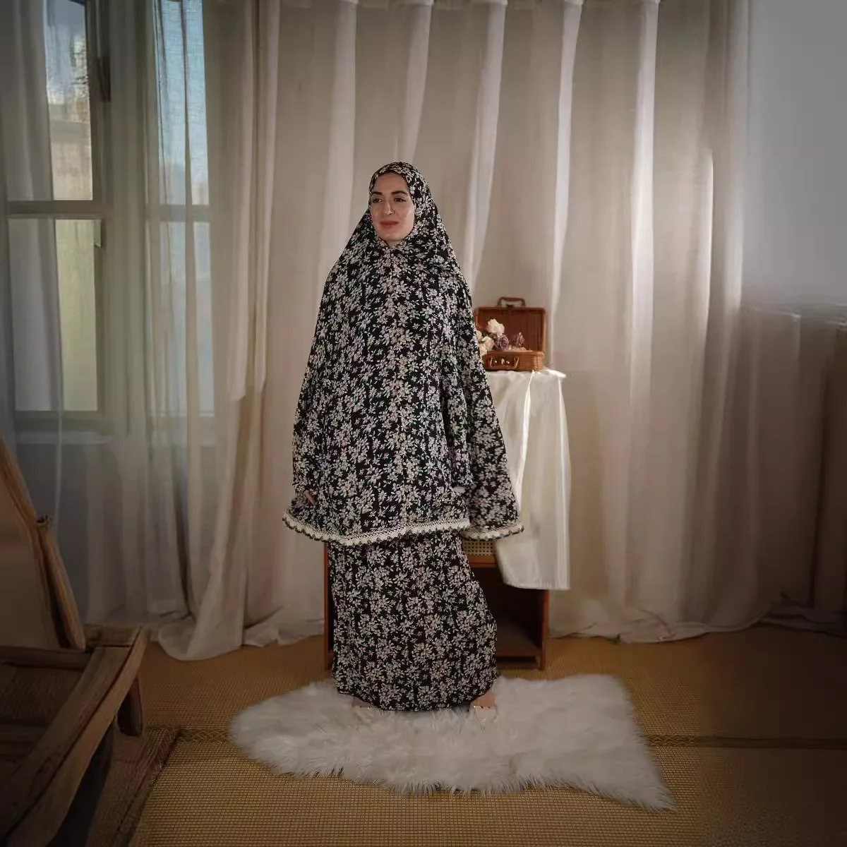 ムスリムファッションアバヤ中東イスラム服ムスリム女性用ドレスファッションスカーフ付きプリント入り礼拝用アバヤ