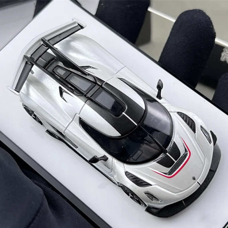 HKM 1/64 Koenigsegg Jesko Alloy Toy Motor Vehicle Diecast Metal Model Gifts