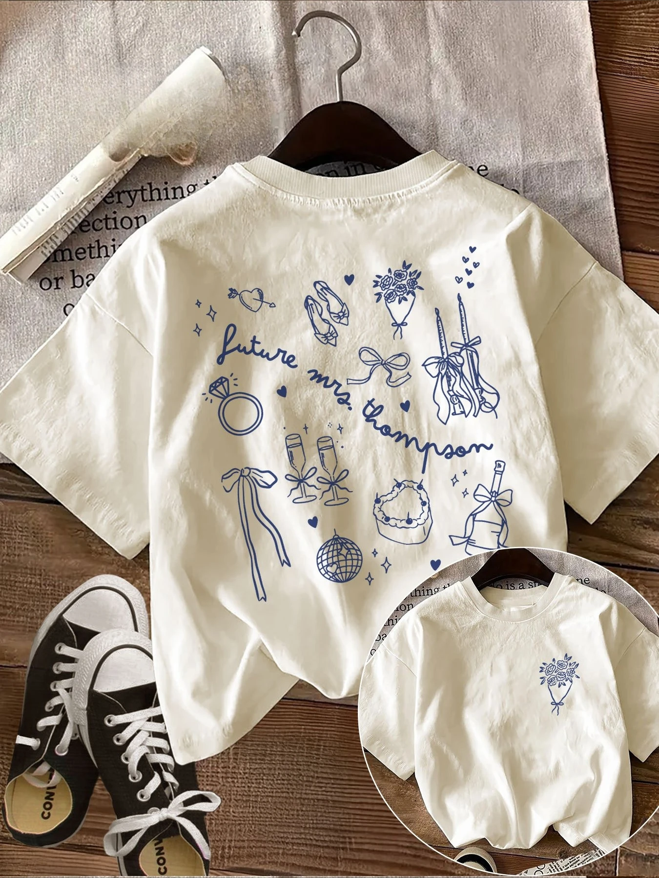 Women's Wedding Season Tops Hand-painted Style Wedding Heart-shaped Future Print Round Neck T-shirt Graphic T Shirts Personality