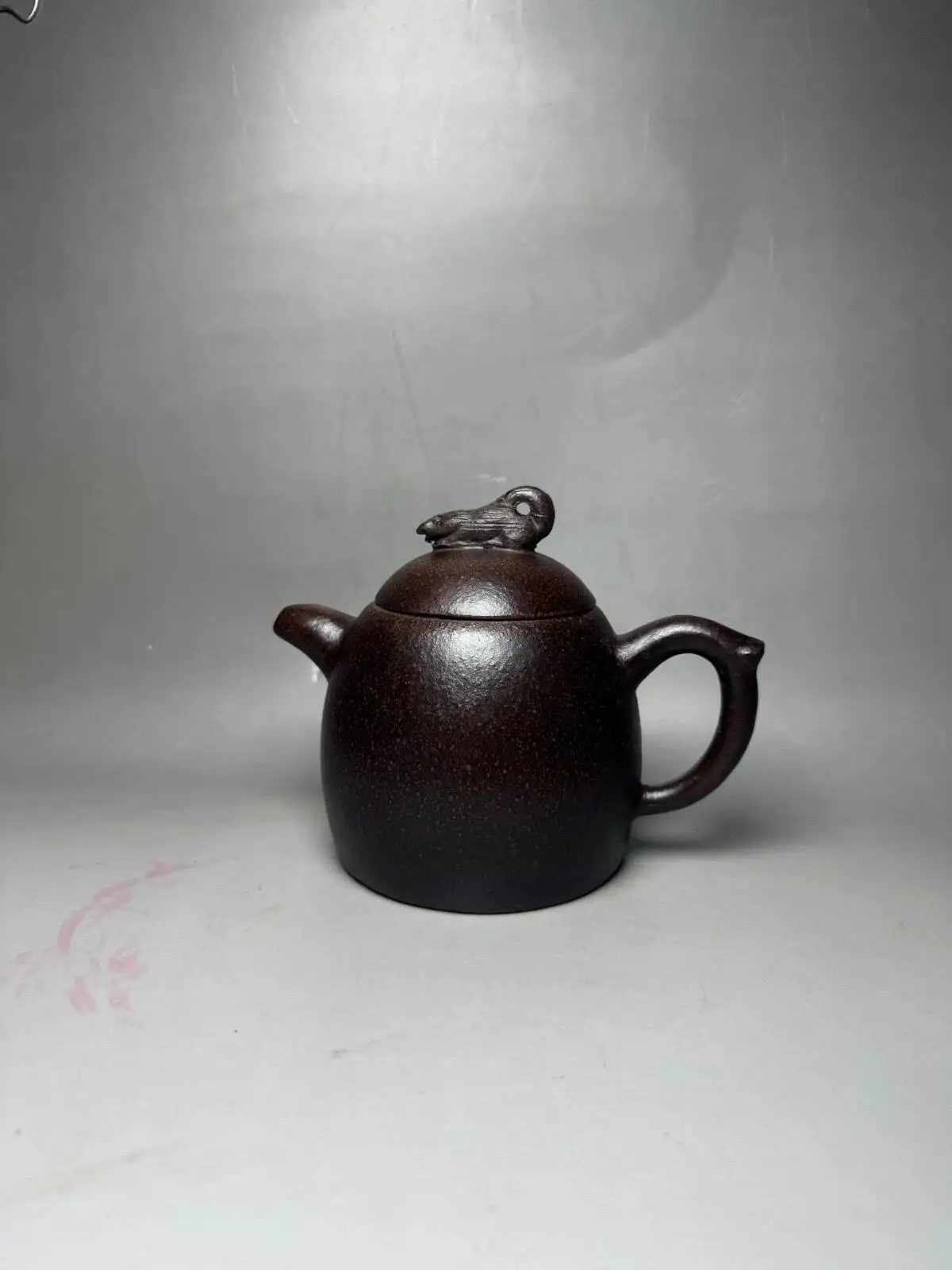

China Yi Xing Zisha Clay Handmade Exquisite Teapot White Star: Dragon Fragrance