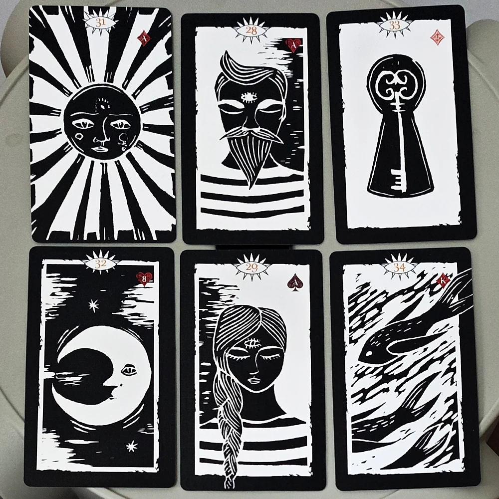 36 بطاقة فنية بسيطة باللونين ا - مراجعة Board Game Horror وسعره