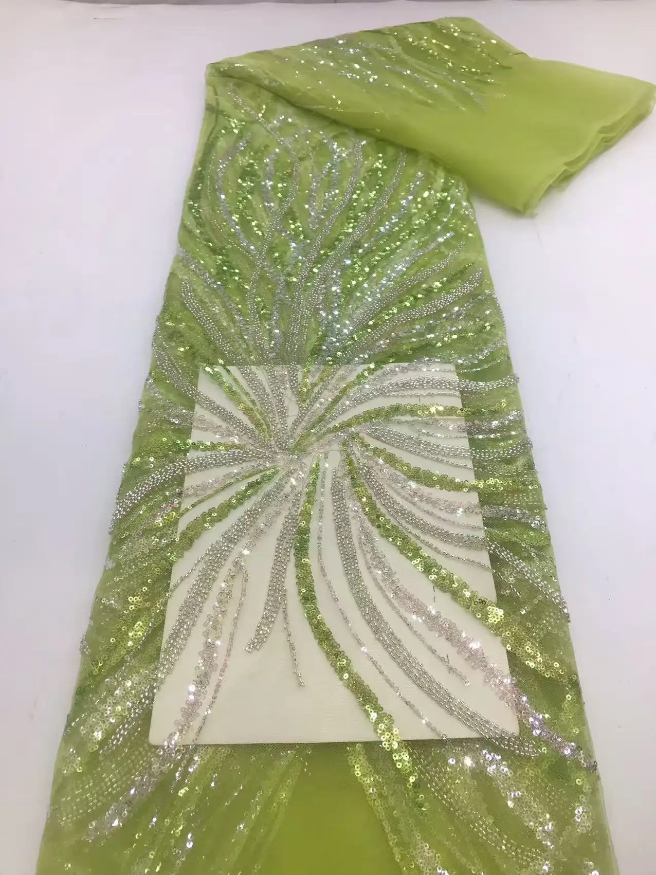 

luxury african fabrics 5 meters Heavy Bead Lace Fabric High Quality Nigerian Sequins French Tulle Fabric Material For Wedding