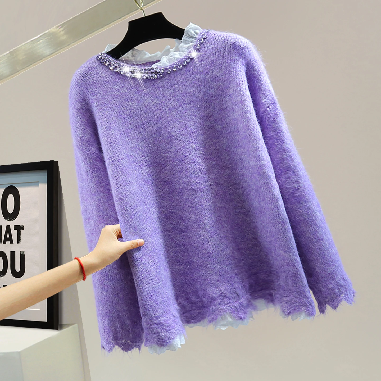 

Фиолетовый свитер, топ с круглым вырезом, украшенный бриллиантами, осень-зима 2025 года, свободный утягивающий свитер из двух частей с вышивкой