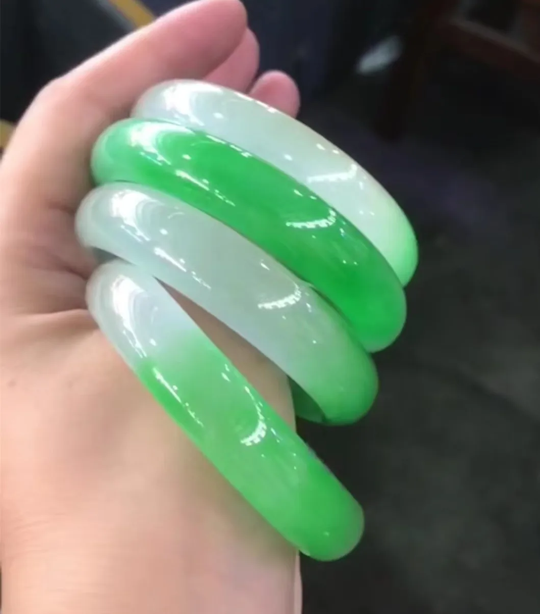 

Natural High Quality Jadeite Bangles Fluttering Green Flower Jade Bracelet Elegant Fashion Handring Fine Jewelry