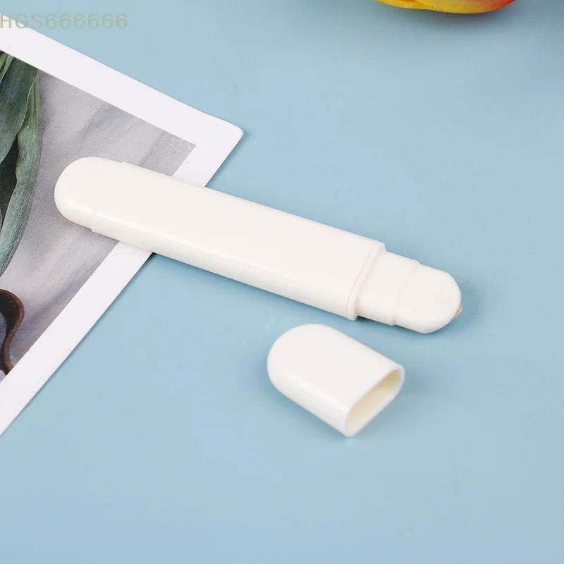 

DIY Patchwork Brush shaped scraper with a cover Fabric Chalk Tailors Clothing Erasable Dressmaker Sewing Markers