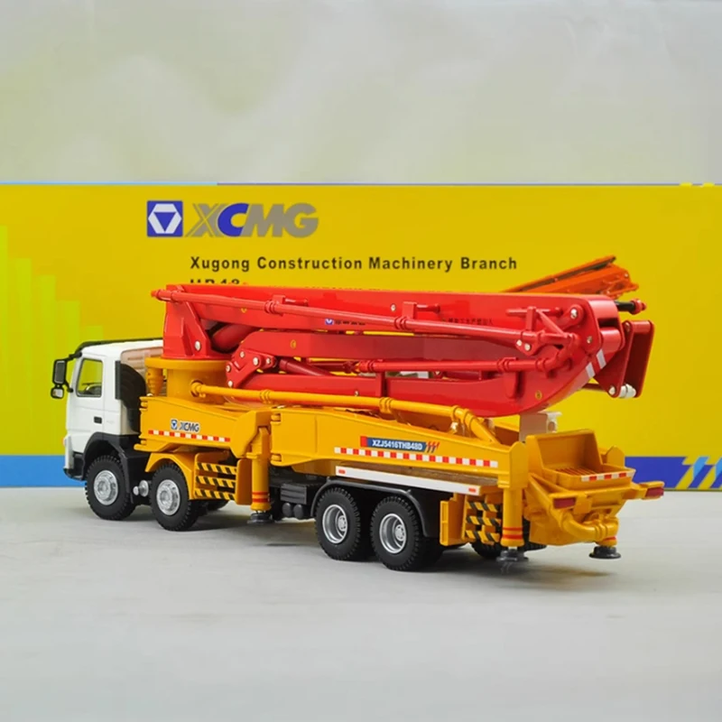 48m Diecast 1:50 Scale XCMG Concrete Simulation Pump Truck Alloy Engineering Mechanical Model Collection Souvenir Display Gift