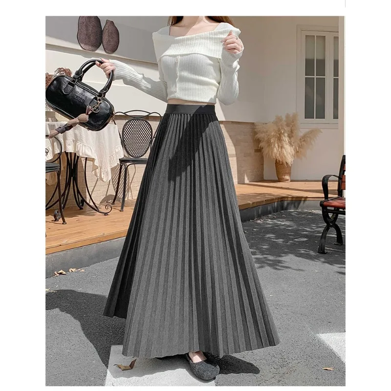 

2025 Autumn/Winter New Style Vintage Brown Tweed Pleated High-Waisted Concealing-Hips Flowy Half-Dress