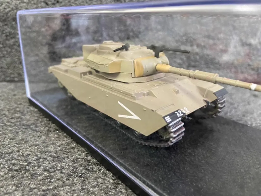 1: 72 alloy tracked tank model,exquisite collectible ornaments,military style toys,wholesale