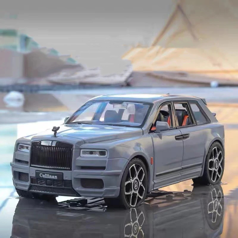 1:20 Rolls Royce Cullinan SUV Alloy Miniature Car Diecast Metal Scale Car Model Sound＆Light Collection Children's Toy Vehicles