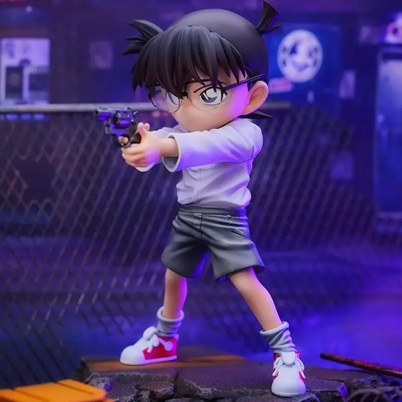 Figura de Anime de Detective Conan de 18Cm, Conan sosteniendo una pistola con ambas manos, postura de pie, modelo de figuras de acción de Pvc, estatua, juguete para regalos