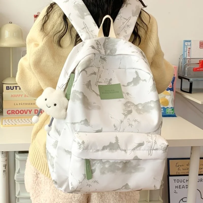 

​ Женский легкий рюкзак 2025 года, большой вместительный рюкзак для ноутбука, водонепроницаемая нейлоновая школьная дорожная сумка для колледжа ​