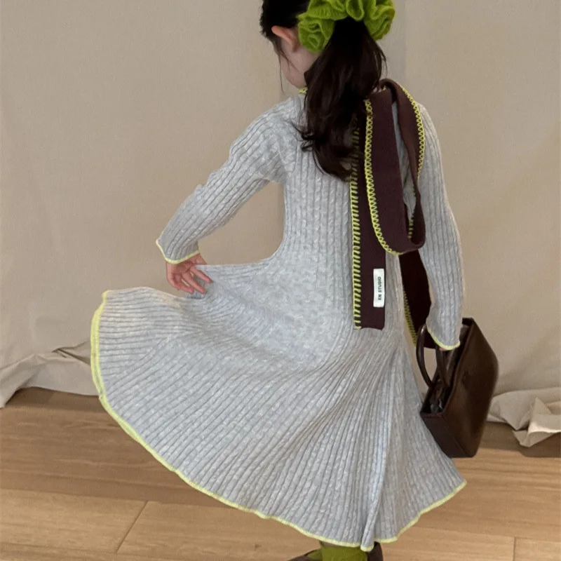 

Girls Skirt 2025 Autumn New Childrens Clothing Korean Style Girl Baby Round Neck Twist Slim Wool Skirt Casual Simple All Match