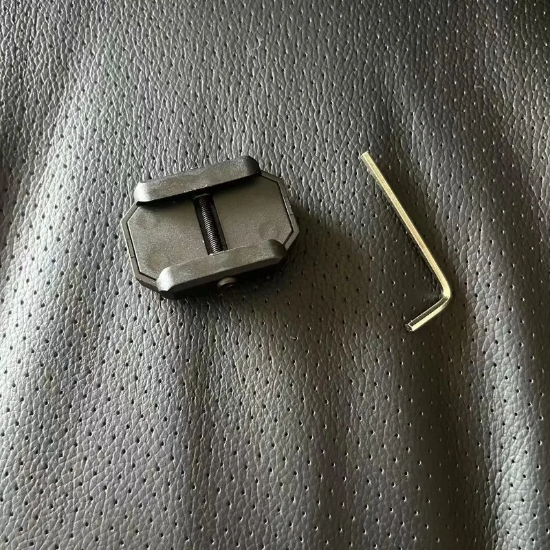 Kompas Taktis Luar Ruangan Mini Universal 20MM Termometer Panduan Kompas Termometer Rel 20mm Alat Presisi Luar Ruangan SLR416