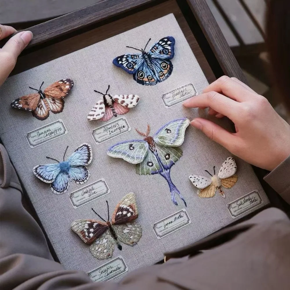 7-teiliges Einzigartiges Dreidimensionales Schmetterlings-Handstickerei-Set, Das Set Enthält 7 Verschieden Geformte Schmetterlinge + Nadeln + Zubehör – Detail 9