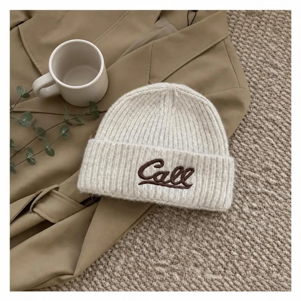 Polyester Knitted Beanie Hat Stretchable Fit 54cm to 62cm Head Circumference Fall Winter Beanie Hat Unisex